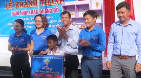 Liên ngành Đoàn Thanh niên – Phòng GD&ĐT – Hội CTĐ huyện Tĩnh Gia khánh thành và bàn giao Ngôi nhà Khăn Quàng đỏ năm 2019