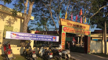 Đoàn Thanh niên huyện Như Xuân – lan tỏa mô hình cổng trường tự quản về an toàn giao thông