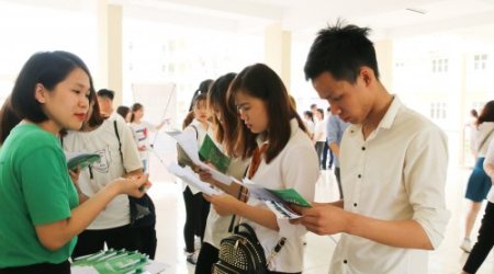 Hơn 5.000 sinh viên tham gia “Ngày hội việc làm 2020” tại trường Đại học Hồng Đức