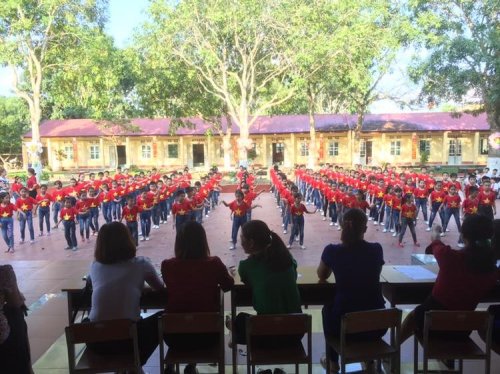 Li&ecirc;n __i tr__ng Ti_u h_c Xu&acirc;n Ph&uacute; T_ ch_c m&uacute;a h&aacute;t t_p th_ K_ ni_m 36 n_m ng&agrave;y nh&agrave; gi&aacute;o Vi_t Nam.jpg