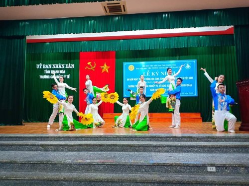 Chương trình văn nghệ lễ kỷ niệm (1).jpg