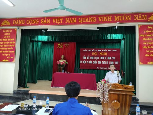 Đồng chí Lê Văn Quang - Uỷ viên BTV, Trưởng ban Dân vận Huyện uỷ phát biểu tại Hội nghị.jpg