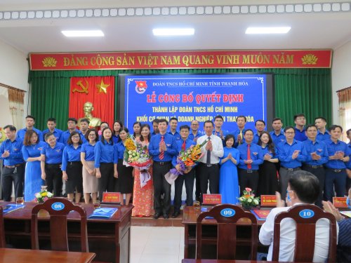 Ảnh 1 Toàn cảnh lễ công bố quyết định Thành lập Đoàn TNCS Hồ Chí Minh Khối Cơ quan và Doanh nghiệp tỉnh Thanh Hóa.JPG