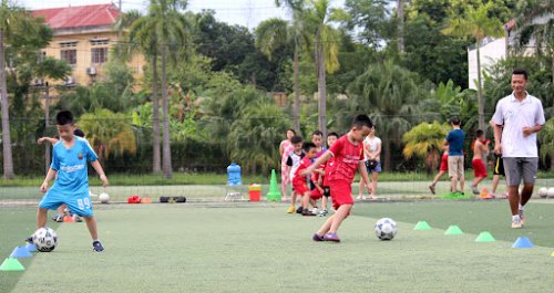 Hoạt động vui chơi.jpg