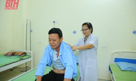 Bác sĩ Lê Thị Vinh - gương sáng ngành y