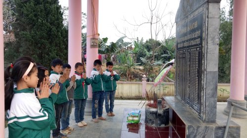 Quan Sơn - Quan H&oacute;a.jpg