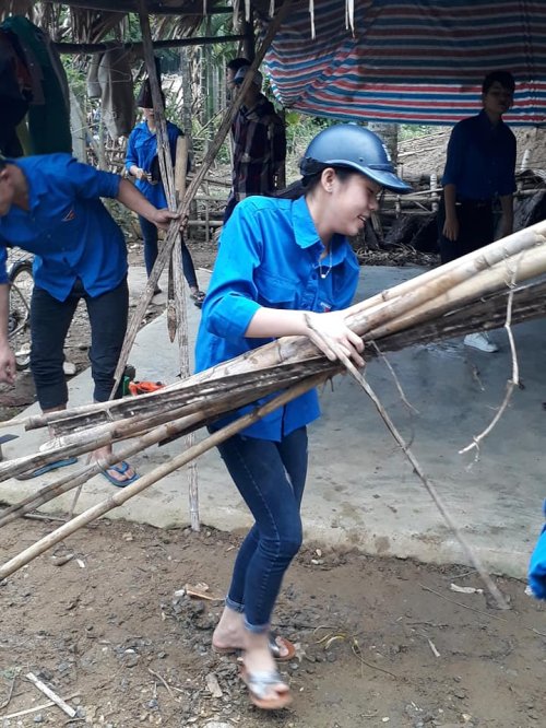 LANG CH&Aacute;NH DI DỜI CHUỒNG TRẠI.jpg