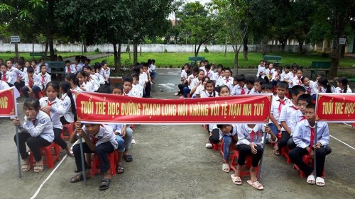 L&ecirc; ph&aacute;t động ph&ograve;ng chống ma t&uacute;y v&agrave; ATGT huyện Thạch Th&agrave;nh 2017.JPG