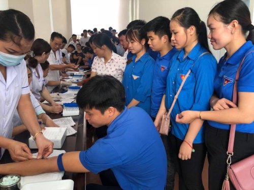 ĐVTN huyện Thọ Xu&acirc;n đăng k&yacute; tham gia hiến m&aacute;u nh&acirc;n đạo.jpg