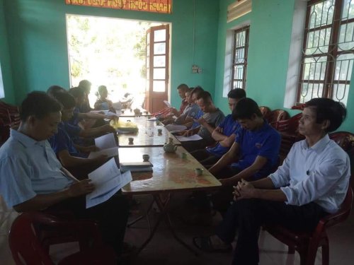 clb Thắp s&aacute;ng niềm tin x&atilde; Quảng Ph&uacute; gặp mặt thanh ni&ecirc;n chậm tiến.jpg