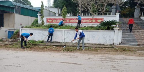 dọn dẹp vệ sinh m&ocirc;i trường.JPG