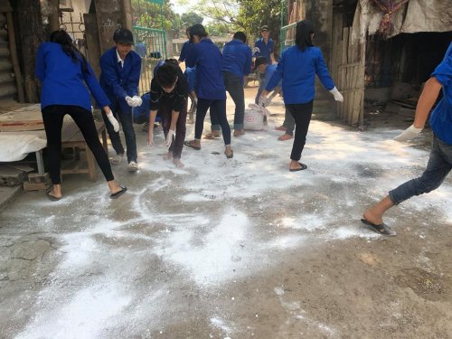 Rải v&ocirc;i  H&agrave;  2.jpg