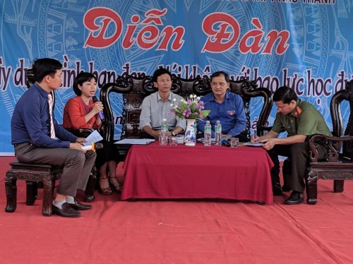 Kh&aacute;ch mời giao lưu tại chương tr&igrave;nh.jpg