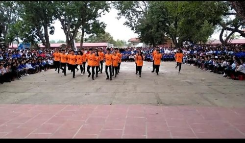 x&acirc;y dựng t&igrave;nh bạn đẹp h&agrave; trung.jpg