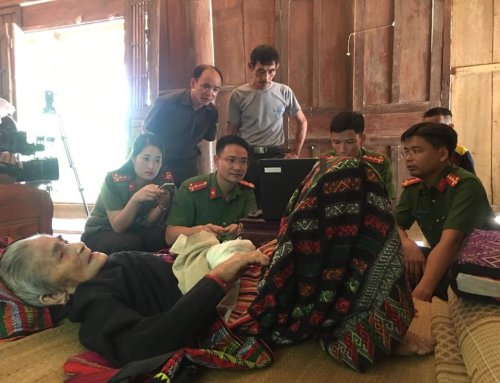 Tiếp nhận kiểm tra th&ocirc;ng tin tại nh&agrave;.jpg