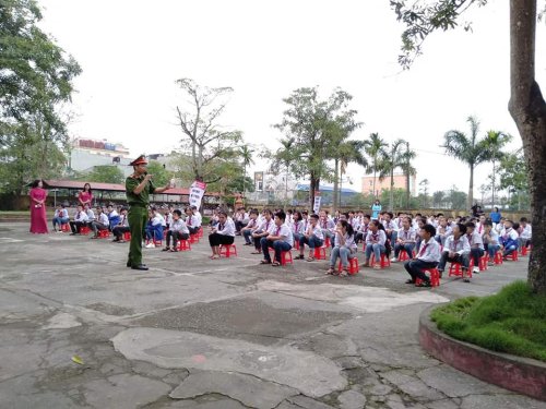 Tuyen truyền ma t&uacute;y.jpg