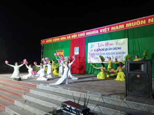 vaăn nghệ nghệ.jpg