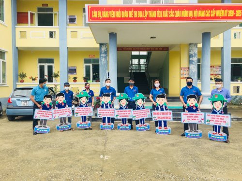 to&agrave;n cảnh.jpg