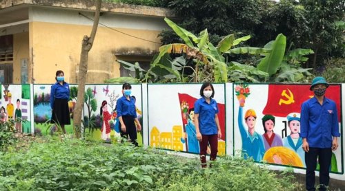 b&iacute;ch họa H&agrave; Ch&acirc;u.jpg