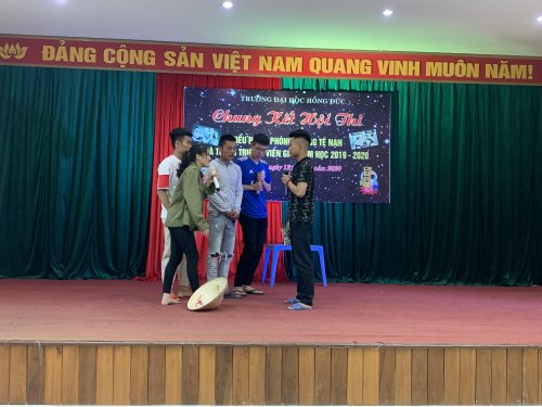 C&aacute;c đội tham gia c&aacute;c phần thi 2.jpg