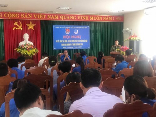 Thiệu H&oacute;a.jpg