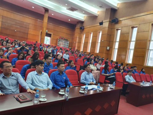 Đo&agrave;n khối 2.jpg