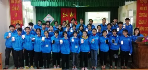 C&aacute;c bạn ĐVTNTrường THPT Như Thanh II hưởng ứng cuộc thi trực tuyến.jpg