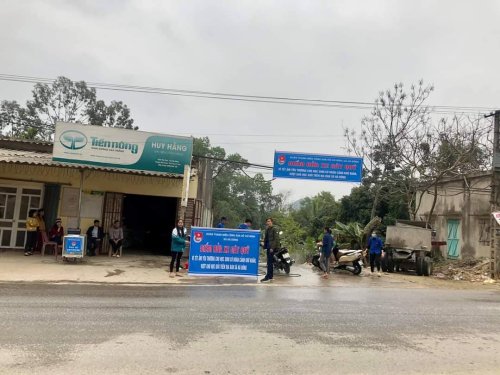 RỬA XE G&Acirc;Y QUỸ TẠI H&Agrave; Đ&Ocirc;NG.jpg