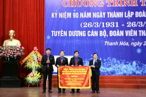 z2390852943576_8ebac5f85048fb6e194db392023cb1dc.jpg