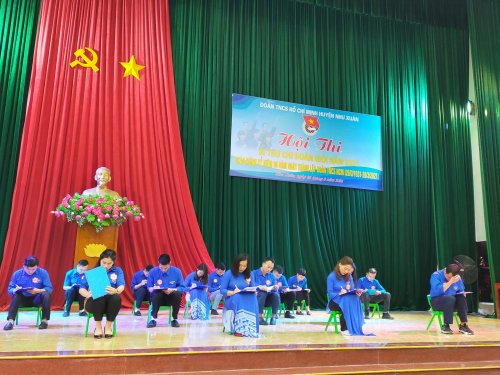03368357df012d5f7410.jpg