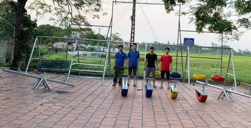 8. Cong o tr&igrave;nh của Đo&agrave;n thanh ni&ecirc;n Thị trấn Hậu Lộc tại Khu phố H&ograve;a B&igrave;nh.jpg