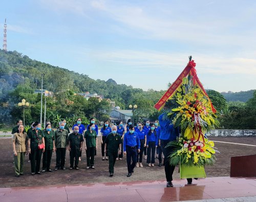 d&acirc;ng hương.jpg