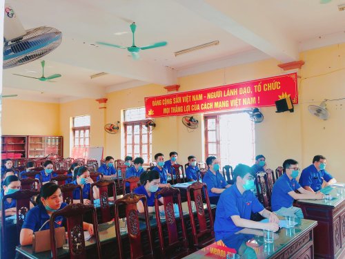 Thị đo&agrave;n Nghi Sơn.jpg