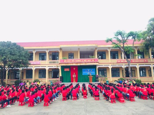 Huyện đo&agrave;n Quảng Xương.jpg