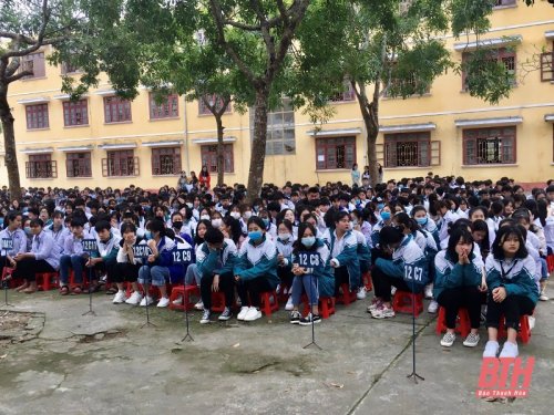 14. Thiệu H&oacute;a.jpg