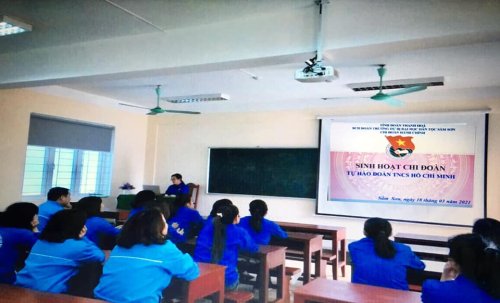 Dự bị Đại học d&acirc;n tộc Sầm Sơn (2).jpg