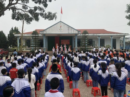 TH Luận Th&agrave;nh.jpg