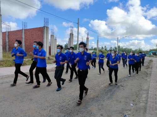 cac_ban_doan_vien_hoi_vien_huong_ung_chuong_trinh_chay_bo.jpg