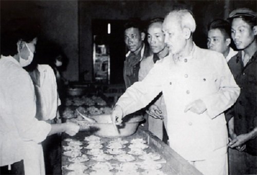 chu-tich-hcmb.jpg