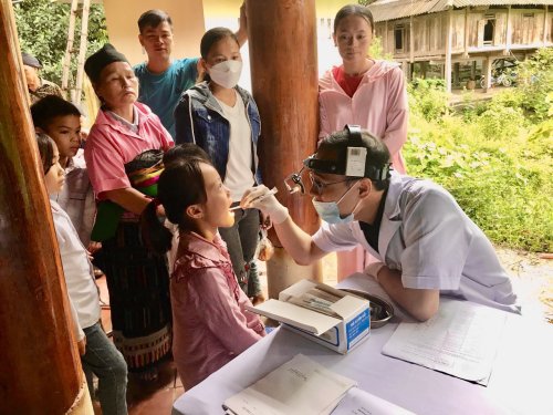 2.3.H&igrave;nh ảnh đội h&igrave;nh số 2.jpg