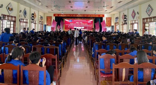 to&agrave;n cảnh hội thi.jpg