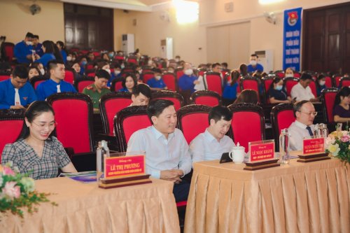 đ&ocirc;ng sơn.png