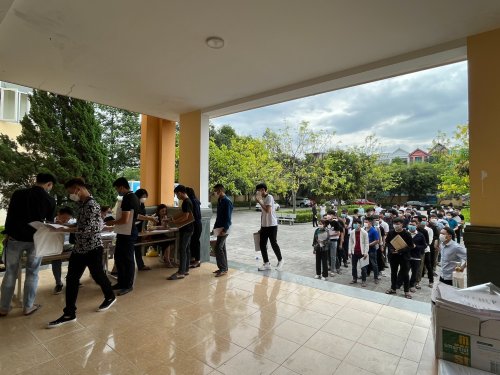 Ảnh s&agrave;n giao dịch 3.jpg