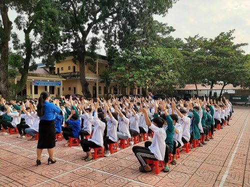 H&agrave; Trung 1.2.jpg