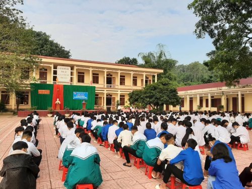 H&agrave; Trung 1.jpg