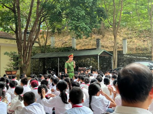 Quan H&oacute;a 1.jpg