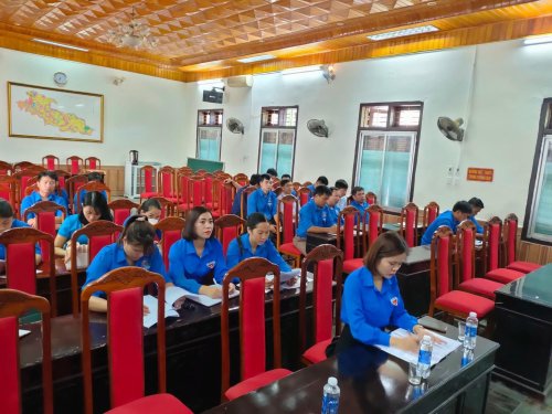 UBKT gs tại Y&ecirc;n định.jpg