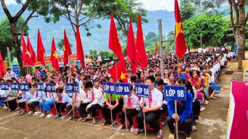 Mường L&aacute;t 1.jpg