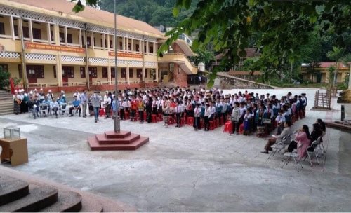 Quan Sơn 1.1.jpg