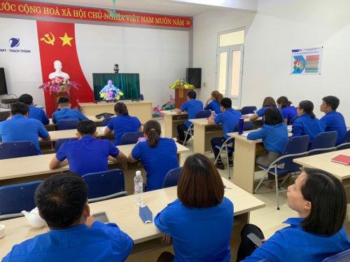 Hội nghị chuy&ecirc;n đề Thạch Th&agrave;nh.jpg